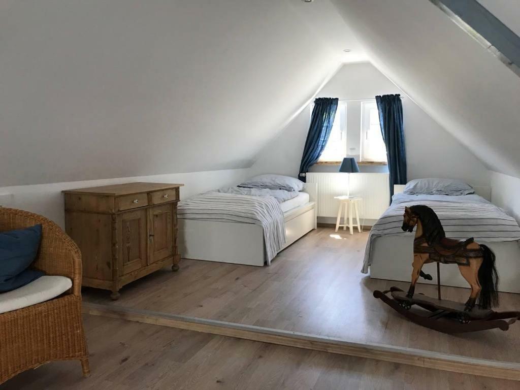 Ferienhaus Wattwurm Rysum Экстерьер фото